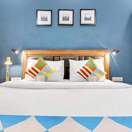 Oyo Home 64106 Comfortable Stay New Delhi Eksteriør bilde