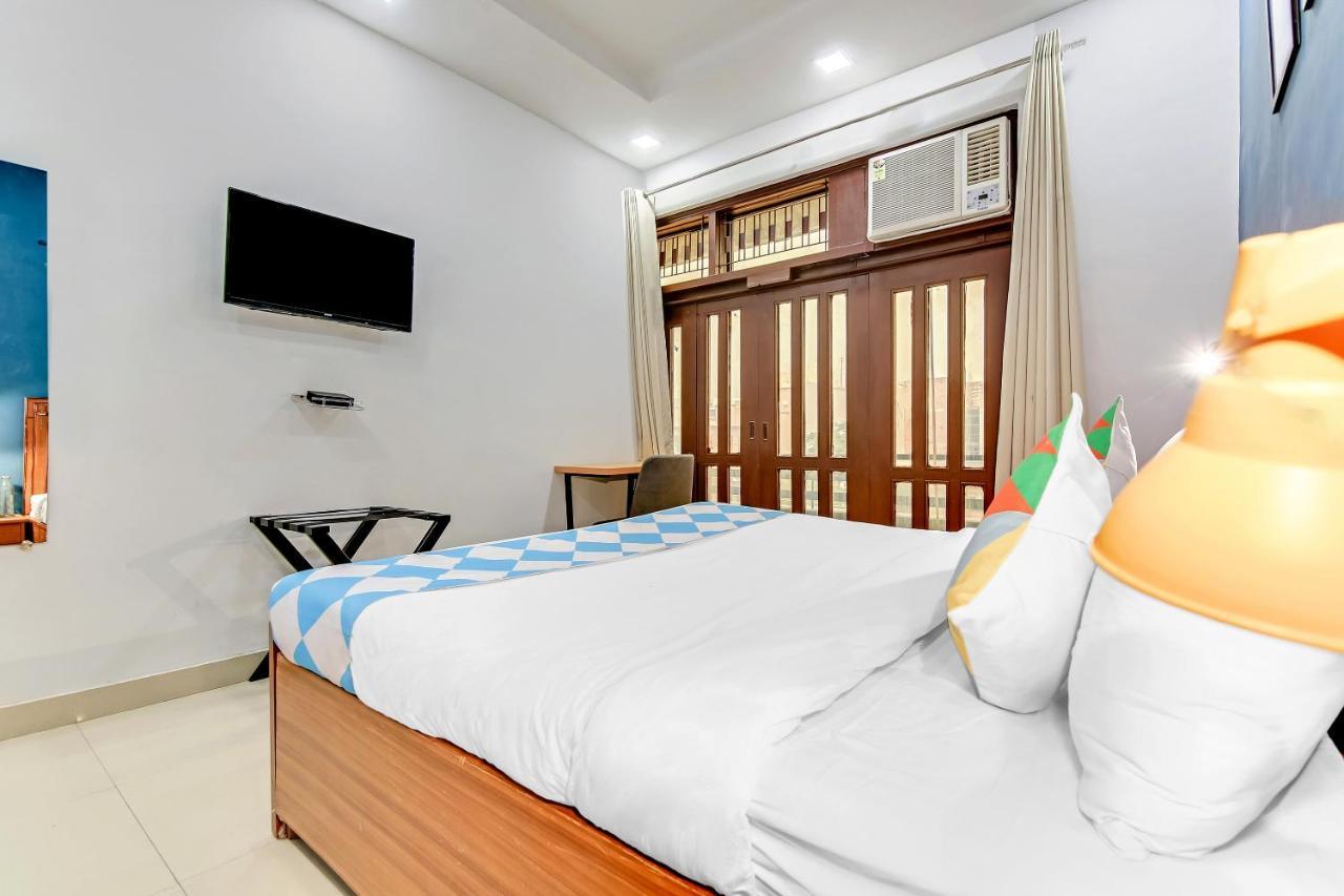 Oyo Home 64106 Comfortable Stay New Delhi Eksteriør bilde